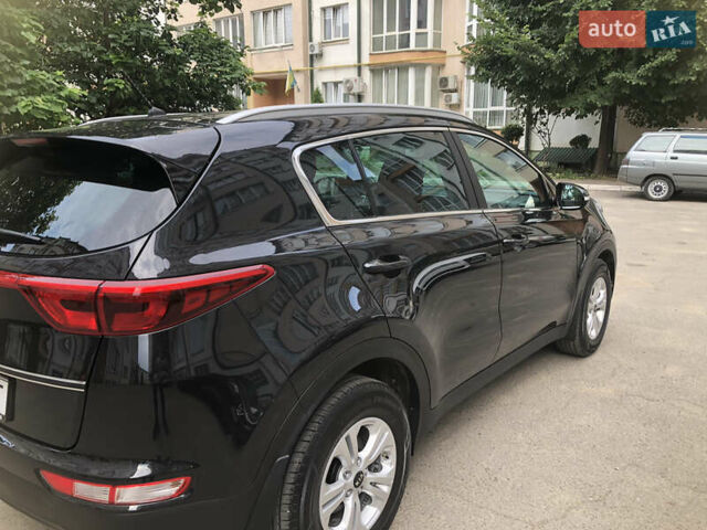 Чорний Кіа Sportage, об'ємом двигуна 2 л та пробігом 39 тис. км за 17800 $, фото 10 на Automoto.ua