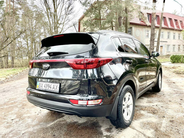 Чорний Кіа Sportage, об'ємом двигуна 1.59 л та пробігом 88 тис. км за 16490 $, фото 8 на Automoto.ua