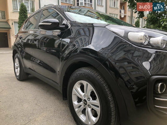 Чорний Кіа Sportage, об'ємом двигуна 2 л та пробігом 39 тис. км за 17800 $, фото 15 на Automoto.ua