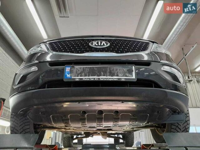 Черный Киа Sportage, объемом двигателя 1.7 л и пробегом 162 тыс. км за 14800 $, фото 40 на Automoto.ua