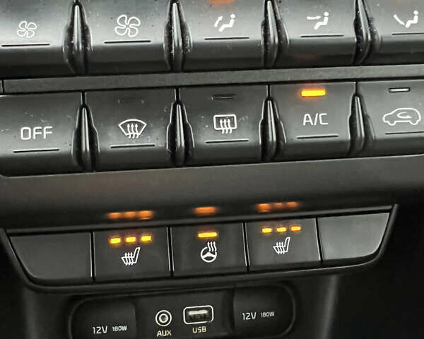 Черный Киа Sportage, объемом двигателя 1.7 л и пробегом 230 тыс. км за 15800 $, фото 53 на Automoto.ua