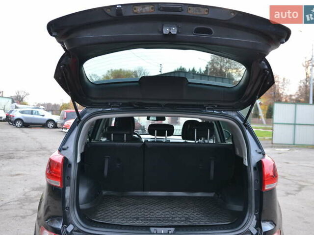 Черный Киа Sportage, объемом двигателя 1.7 л и пробегом 162 тыс. км за 14800 $, фото 19 на Automoto.ua