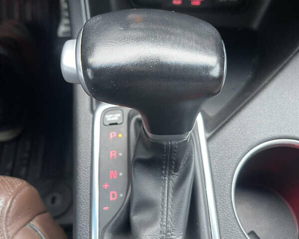 Черный Киа Sportage, объемом двигателя 2 л и пробегом 165 тыс. км за 15500 $, фото 20 на Automoto.ua