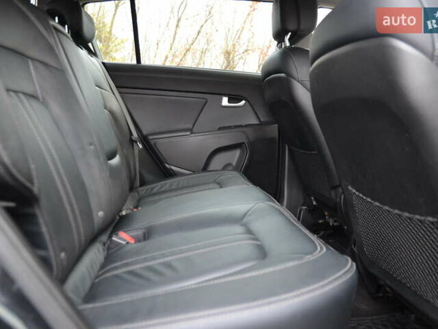 Черный Киа Sportage, объемом двигателя 1.7 л и пробегом 162 тыс. км за 14800 $, фото 20 на Automoto.ua
