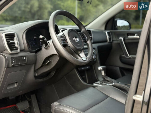 Черный Киа Sportage, объемом двигателя 1.69 л и пробегом 282 тыс. км за 14999 $, фото 21 на Automoto.ua