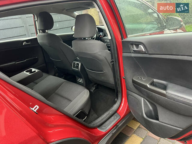 Черный Киа Sportage, объемом двигателя 1.7 л и пробегом 230 тыс. км за 15800 $, фото 46 на Automoto.ua