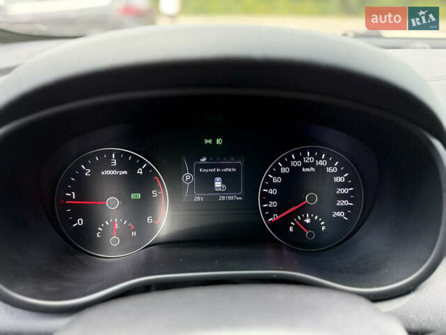 Черный Киа Sportage, объемом двигателя 1.69 л и пробегом 282 тыс. км за 14999 $, фото 28 на Automoto.ua