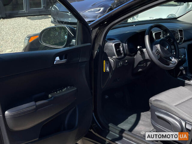 Черный Киа Sportage, объемом двигателя 2.4 л и пробегом 64 тыс. км за 17950 $, фото 6 на Automoto.ua