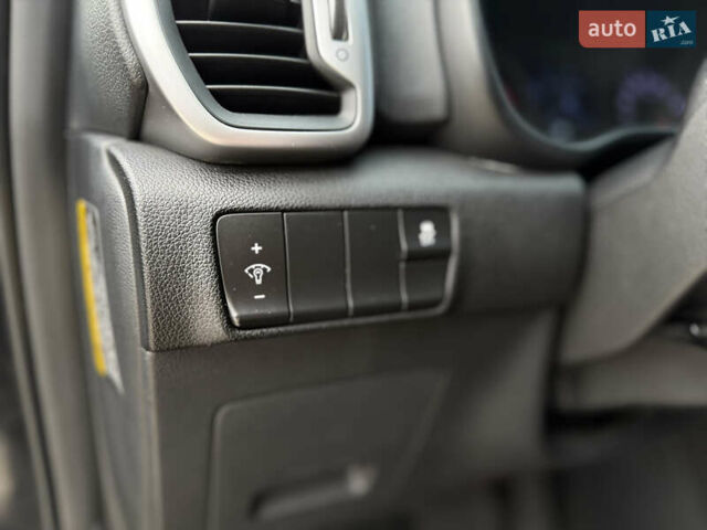 Черный Киа Sportage, объемом двигателя 1.69 л и пробегом 282 тыс. км за 14999 $, фото 27 на Automoto.ua