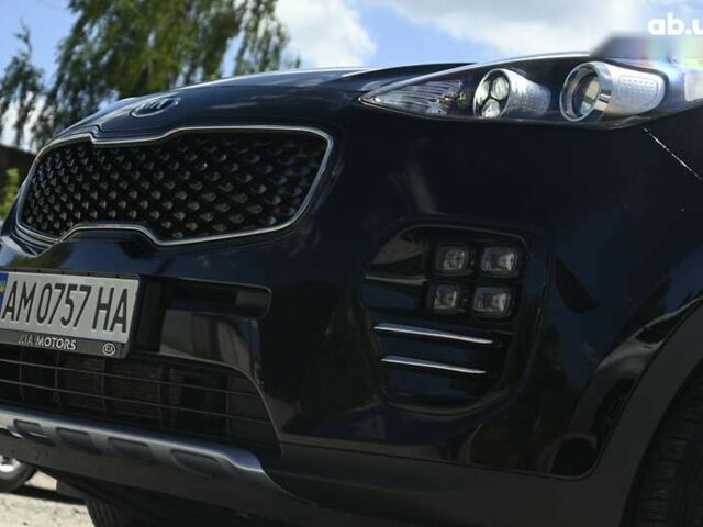Чорний Кіа Sportage, об'ємом двигуна 1.7 л та пробігом 198 тис. км за 17900 $, фото 7 на Automoto.ua