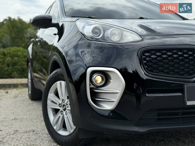 Черный Киа Sportage, объемом двигателя 1.69 л и пробегом 282 тыс. км за 14999 $, фото 7 на Automoto.ua