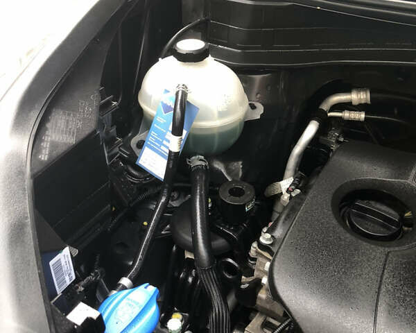Чорний Кіа Sportage, об'ємом двигуна 2 л та пробігом 39 тис. км за 17800 $, фото 77 на Automoto.ua