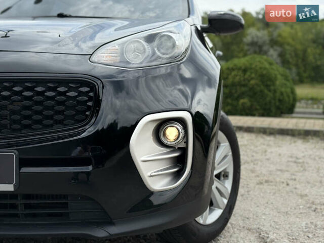 Черный Киа Sportage, объемом двигателя 1.69 л и пробегом 282 тыс. км за 14999 $, фото 8 на Automoto.ua