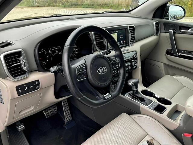 Черный Киа Sportage, объемом двигателя 2 л и пробегом 61 тыс. км за 7000 $, фото 6 на Automoto.ua