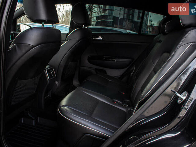 Черный Киа Sportage, объемом двигателя 1.6 л и пробегом 68 тыс. км за 16900 $, фото 62 на Automoto.ua