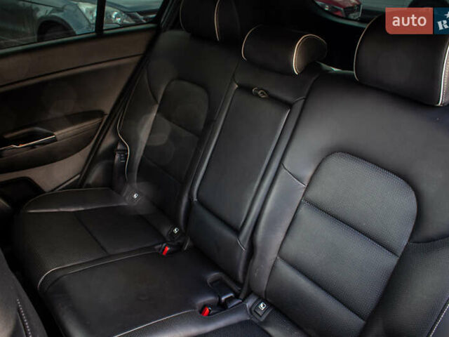 Черный Киа Sportage, объемом двигателя 1.6 л и пробегом 68 тыс. км за 16900 $, фото 64 на Automoto.ua