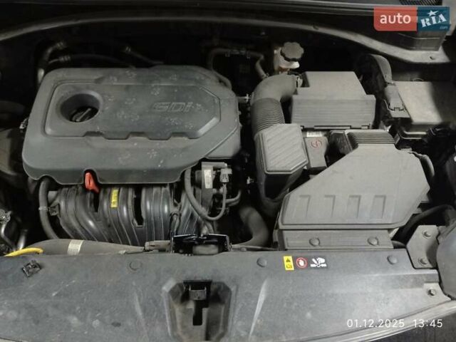 Черный Киа Sportage, объемом двигателя 2.36 л и пробегом 85 тыс. км за 13000 $, фото 8 на Automoto.ua