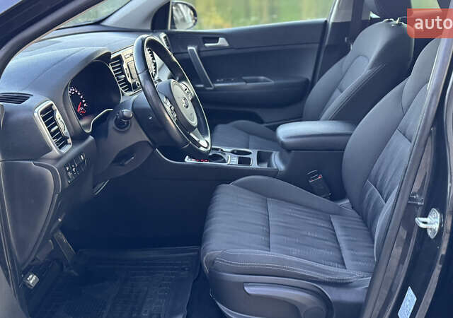 Чорний Кіа Sportage, об'ємом двигуна 1.69 л та пробігом 80 тис. км за 18500 $, фото 49 на Automoto.ua
