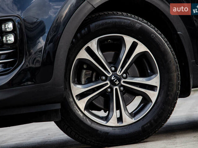 Черный Киа Sportage, объемом двигателя 1.6 л и пробегом 68 тыс. км за 16900 $, фото 14 на Automoto.ua