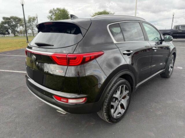 Киа Sportage 2017 в Львове на Automoto.ua Черный Киа Sportage, объемом двигателя 2 л и пробегом 51 тыс. км за 4000 $, фото 5 на Automoto.ua