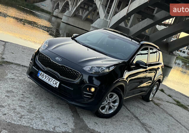 Чорний Кіа Sportage, об'ємом двигуна 1.69 л та пробігом 80 тис. км за 18500 $, фото 2 на Automoto.ua