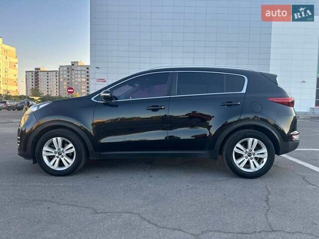 Черный Киа Sportage, объемом двигателя 2 л и пробегом 194 тыс. км за 17800 $, фото 1 на Automoto.ua