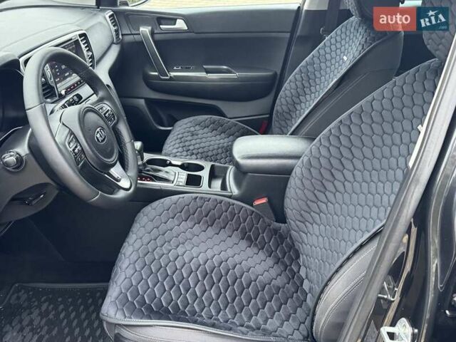 Чорний Кіа Sportage, об'ємом двигуна 1.69 л та пробігом 104 тис. км за 17300 $, фото 16 на Automoto.ua