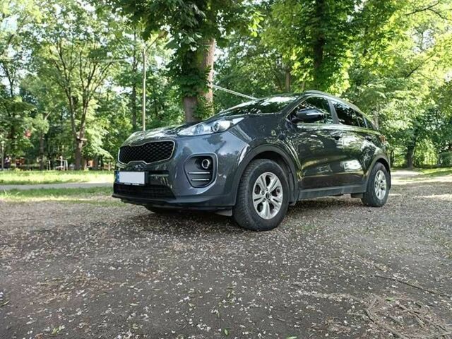 Чорний Кіа Sportage, об'ємом двигуна 0.16 л та пробігом 56 тис. км за 17263 $, фото 4 на Automoto.ua