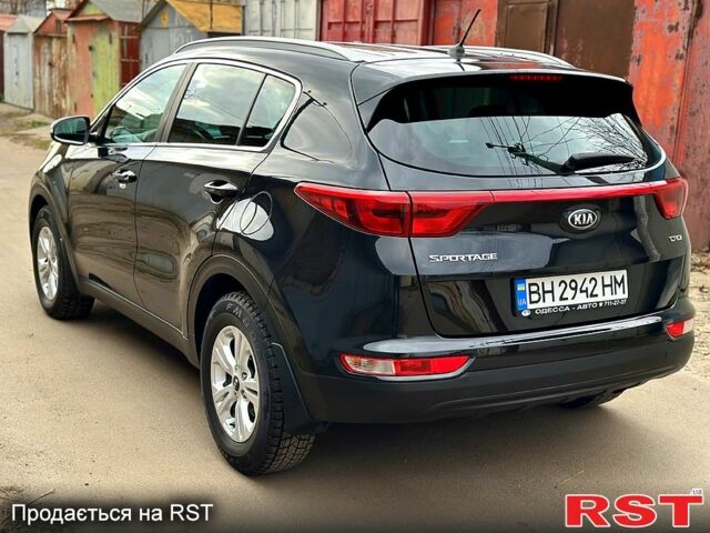 Черный Киа Sportage, объемом двигателя 1.7 л и пробегом 74 тыс. км за 18300 $, фото 6 на Automoto.ua