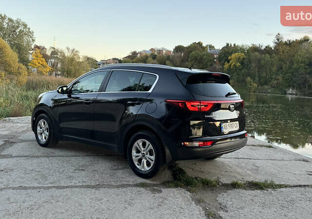 Чорний Кіа Sportage, об'ємом двигуна 1.69 л та пробігом 80 тис. км за 18500 $, фото 29 на Automoto.ua