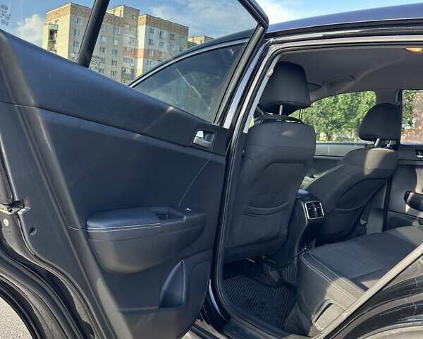 Чорний Кіа Sportage, об'ємом двигуна 2.4 л та пробігом 160 тис. км за 15000 $, фото 34 на Automoto.ua