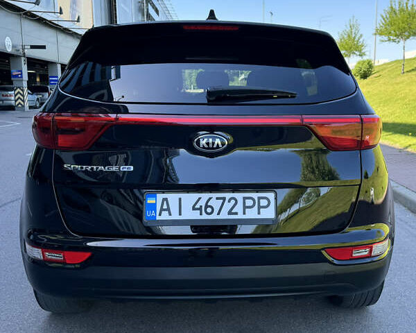 Чорний Кіа Sportage, об'ємом двигуна 2.4 л та пробігом 102 тис. км за 15900 $, фото 5 на Automoto.ua