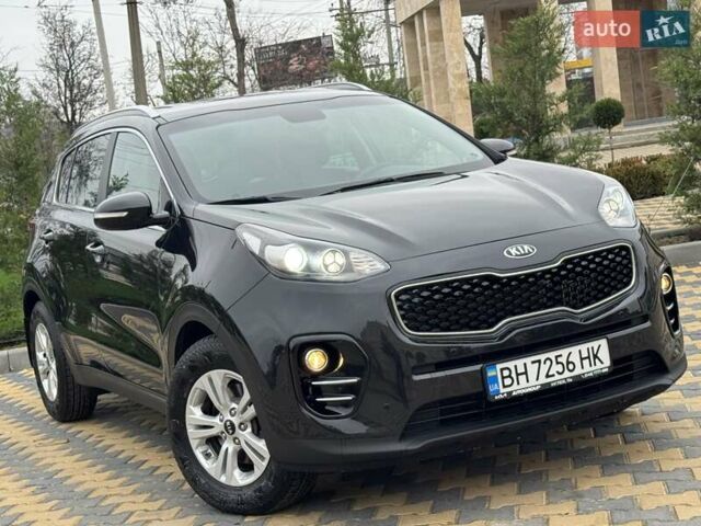 Чорний Кіа Sportage, об'ємом двигуна 1.69 л та пробігом 104 тис. км за 17300 $, фото 6 на Automoto.ua