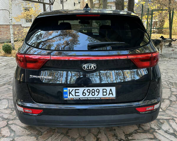 Чорний Кіа Sportage, об'ємом двигуна 2.36 л та пробігом 170 тис. км за 13700 $, фото 1 на Automoto.ua