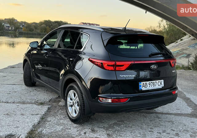 Чорний Кіа Sportage, об'ємом двигуна 1.69 л та пробігом 80 тис. км за 18500 $, фото 13 на Automoto.ua
