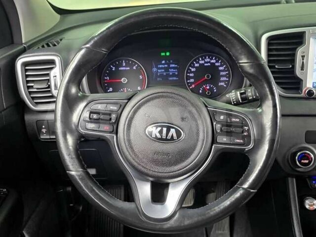 Чорний Кіа Sportage, об'ємом двигуна 1.7 л та пробігом 139 тис. км за 11750 $, фото 6 на Automoto.ua