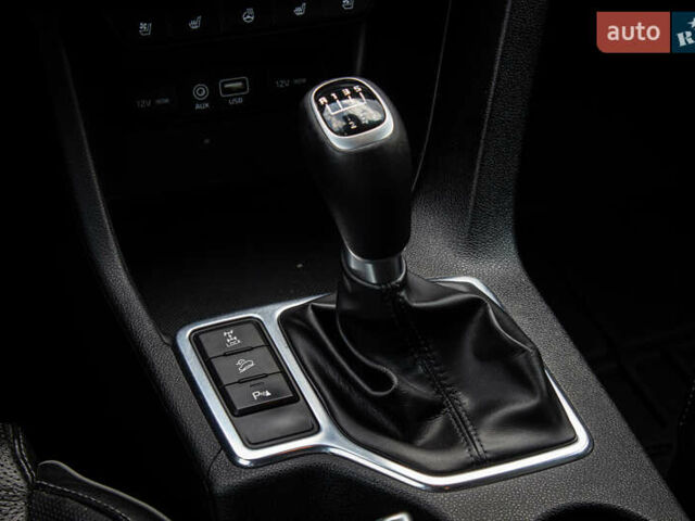 Черный Киа Sportage, объемом двигателя 1.6 л и пробегом 68 тыс. км за 16900 $, фото 51 на Automoto.ua