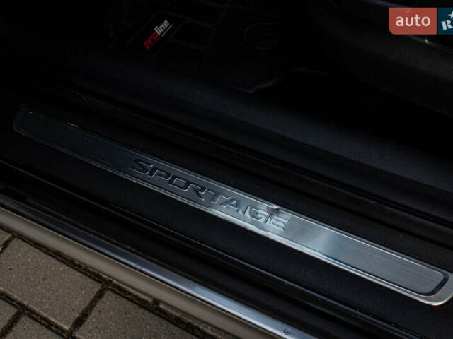 Черный Киа Sportage, объемом двигателя 1.6 л и пробегом 68 тыс. км за 16900 $, фото 33 на Automoto.ua