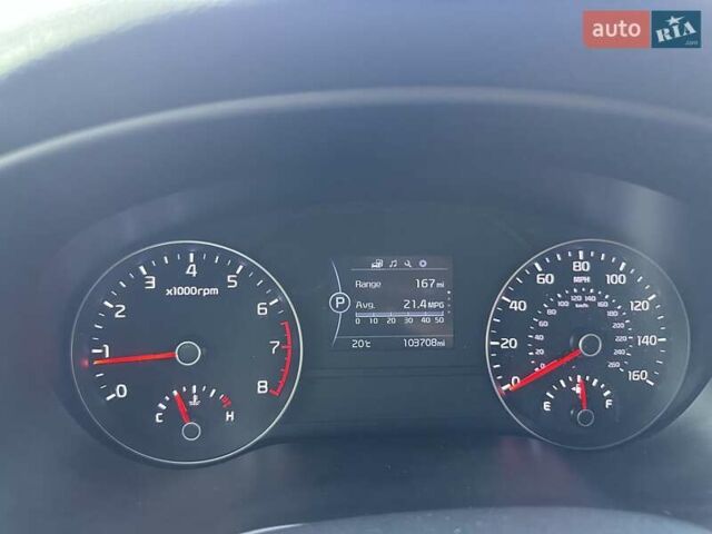 Чорний Кіа Sportage, об'ємом двигуна 2.4 л та пробігом 160 тис. км за 15000 $, фото 39 на Automoto.ua