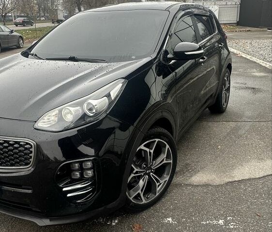 Черный Киа Sportage, объемом двигателя 1.7 л и пробегом 170 тыс. км за 16500 $, фото 2 на Automoto.ua