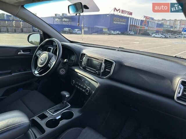 Чорний Кіа Sportage, об'ємом двигуна 2.4 л та пробігом 160 тис. км за 15000 $, фото 29 на Automoto.ua