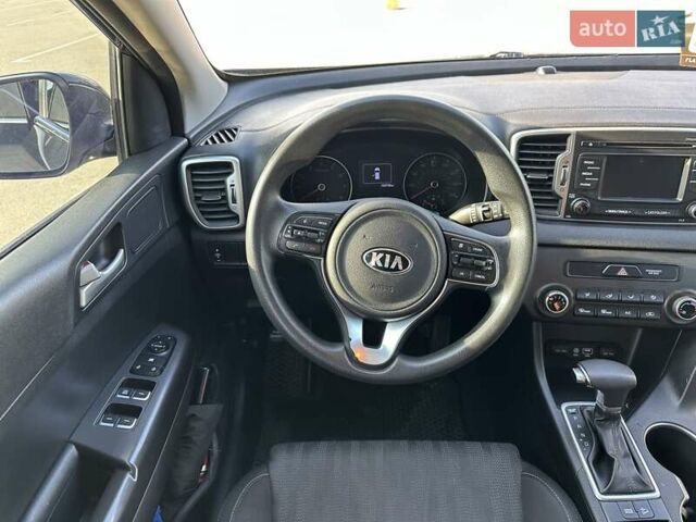 Чорний Кіа Sportage, об'ємом двигуна 2.4 л та пробігом 160 тис. км за 15000 $, фото 37 на Automoto.ua