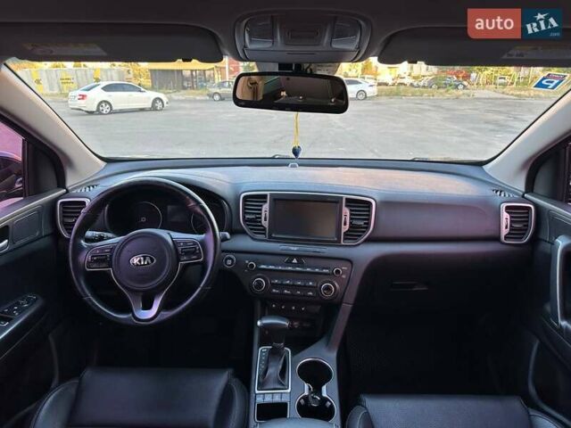 Черный Киа Sportage, объемом двигателя 2 л и пробегом 194 тыс. км за 17800 $, фото 10 на Automoto.ua
