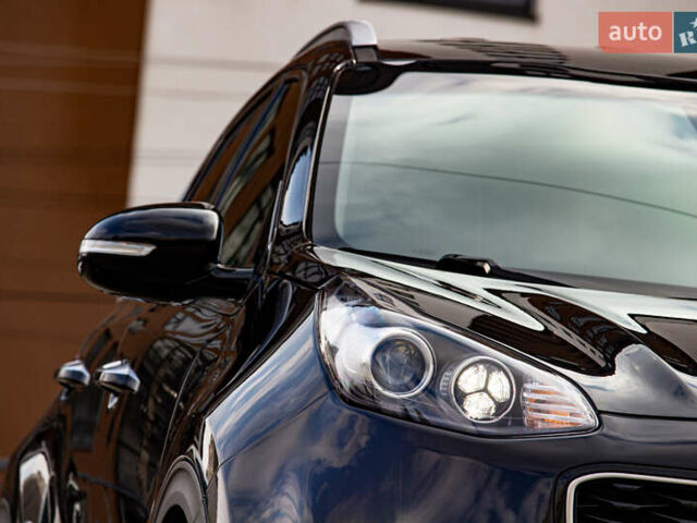 Черный Киа Sportage, объемом двигателя 1.6 л и пробегом 68 тыс. км за 16900 $, фото 5 на Automoto.ua