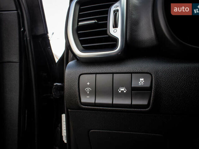 Черный Киа Sportage, объемом двигателя 1.6 л и пробегом 68 тыс. км за 16900 $, фото 37 на Automoto.ua