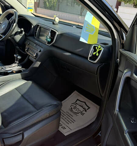 Черный Киа Sportage, объемом двигателя 2 л и пробегом 170 тыс. км за 18500 $, фото 5 на Automoto.ua