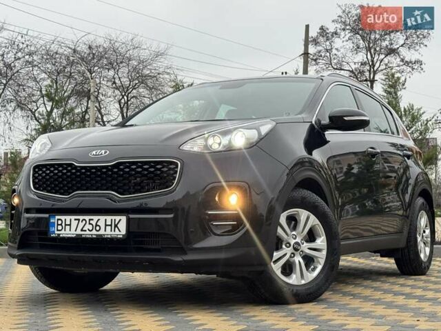 Чорний Кіа Sportage, об'ємом двигуна 1.69 л та пробігом 104 тис. км за 17300 $, фото 4 на Automoto.ua