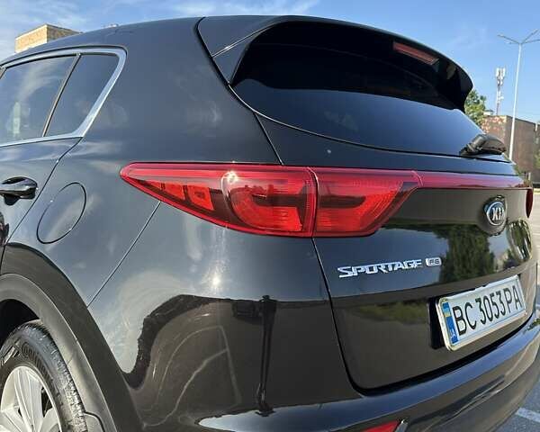 Чорний Кіа Sportage, об'ємом двигуна 2.4 л та пробігом 160 тис. км за 15000 $, фото 13 на Automoto.ua