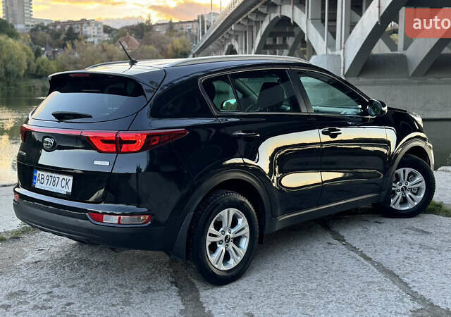 Чорний Кіа Sportage, об'ємом двигуна 1.69 л та пробігом 80 тис. км за 18500 $, фото 11 на Automoto.ua