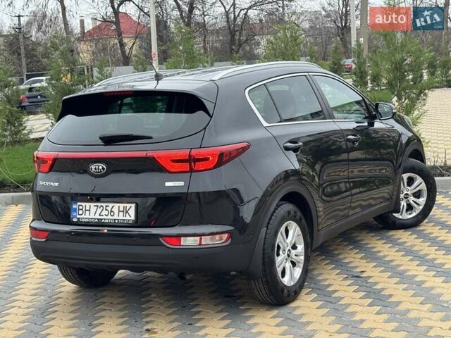 Чорний Кіа Sportage, об'ємом двигуна 1.69 л та пробігом 104 тис. км за 17300 $, фото 50 на Automoto.ua